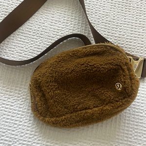 Lululemon Belt Bag NEW